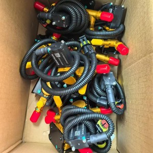 Vanne solénoïde de chauffage d'eau Sinotruk LZ000056000014 pour remplacement de l'ensemble moteur de camion léger - Product Image 3