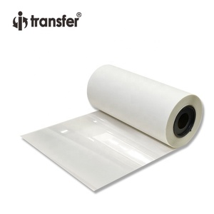 <span class=keywords><strong>Film</strong></span> PET DTF en rouleau de haute qualité 30cm x 100m <span class=keywords><strong>Film</strong></span> d'impression par transfert de chaleur <span class=keywords><strong>Film</strong></span> de transfert DTF à pelage chaud/froid pour impression d'imprimante DTF - Product Image 1