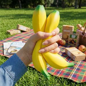 Jouet anti-stress tendance 2026 en mousse PU à récupération lente, forme banane, doux et géant, pour enfants, adultes et soulagement du stress au bureau - Product Image 5