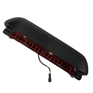 Luz de freno trasera BMW 63256946616 para E90 E92 325i 325xi 328i 06-08 - Product Image 3
