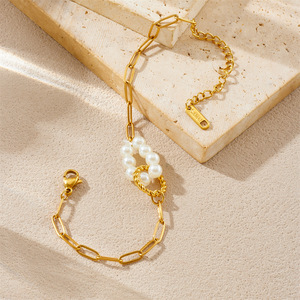 SL211 Pulsera de Acero Inoxidable con Eslabones Ovalados Ajustables, Chapada en Oro de 18K, con Dijes de Concha y Nudo de Perlas Vintage, para Mujer, Moda de Nicho - Product Image 3