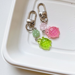 Llavero de Plástico Colorido para Mochila, Regalo, Recuerdo de <span class=keywords><strong>Fiesta</strong></span>, Llavero de Tortuga Adorable con Dije de Flor - Product Image 4