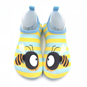 Chaussures d'eau unisexes légères, antidérapantes, pour enfants, pour la plage, la piscine et la marche, pour garçons et filles, plusieurs couleurs - Product Image 5