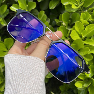 Lunettes photochromiques irrégulières noires sourcils argentés lunettes photogray <span class=keywords><strong>anti</strong></span> <span class=keywords><strong>reflet</strong></span> pour femme <span class=keywords><strong>anti</strong></span> uv400 nouvelles lunettes de lumière bleue - Product Image 1