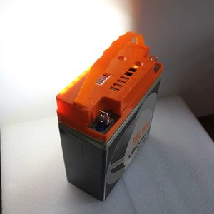 เครื่องกำเนิดไฟฟ้าพลังงานแสงอาทิตย์แบบพกพา MM-DC03 240Wh รองรับแผงโซลาร์เซลล์ 200W  จ่ายไฟ AC 120W  สถานีไฟฟ้าสำรองฉุกเฉิน พร้อมแบตเตอรี่เจล - Product Image 2