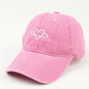 Custom Heart Embroidery Logo Vintage Trucker Hat Washed Cloth Trucker Hat Plain Your Own Design Trucker Hat Wholesale - Product Image 4