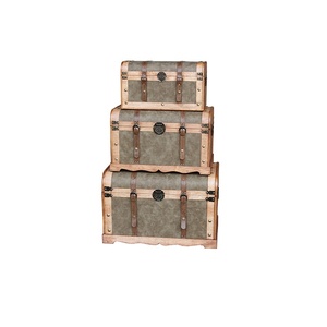 Custom Wholesale Wooden Vintage <strong>Small</strong> Wooden <strong>Box</strong> <strong>Lockable</strong> Wooden Pirate Treasure Chest Jewelry Storage <strong>Box</strong> - Product Image 2