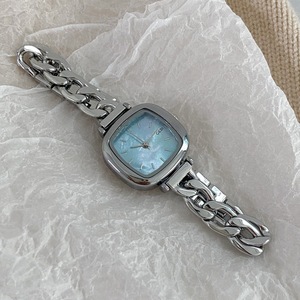 Montre pour femme de la collection limitée Fashion Square, style bracelet, étanche, polyvalente, à quartz - Product Image 4