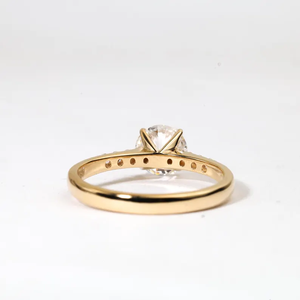 Anillo de Oro Fino con Diamante Redondo Cultivado en Laboratorio, Diseño Art Deco, Minimalista, con Pavé, Regalo de Navidad para Mujer - Product Image 2