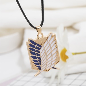 Collar con Colgante <span class=keywords><strong>de</strong></span> <span class=keywords><strong>Ataque</strong></span> a los <span class=keywords><strong>Titanes</strong></span>, <span class=keywords><strong>Alas</strong></span> <span class=keywords><strong>de</strong></span> <span class=keywords><strong>la</strong></span> <span class=keywords><strong>Libertad</strong></span>, Joyería Tata Kai, Serie <span class=keywords><strong>de</strong></span> Anime Popular, Levi Ackerman - Product Image 5