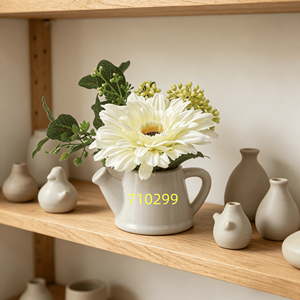 Plante artificielle en <span class=keywords><strong>gerbera</strong></span> en plastique durable et écologique avec des feuilles <span class=keywords><strong>de</strong></span> chou pour la décoration <span class=keywords><strong>de</strong></span> table intérieure à la maison - Product Image 1