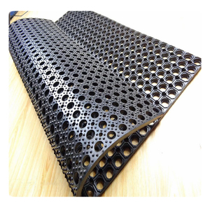 Perforated Vinyl PP Anti-slip Floor <b>Mats</b> for Supermarkets and Workshops Oil-proof and <b>Waterproof</b> - Product Image 1