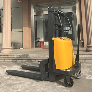 Apilador semieléctrico de primera clase 1000Kg Capacidad de carga 1600mm Altura de elevación Restaurante Carretilla elevadora adecuada Precio preferencial - Product Image 3