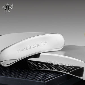 กระติกน้ำสแตนเลสขนาด 3 ออนซ์ แบบพกพาสำหรับใส่เครื่องดื่มแอลกอฮอล์  พร้อมกรวย  วัสดุเกรดอาหาร  สามารถสลักชื่อได้ - Product Image 3