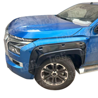 Accessoires de voiture Kit de carrosserie Accessoires de pare-chocs avant Grille de protection Fender Flares Car Lights Body Parts for Triton L200
