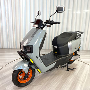 สกู๊ตเตอร์ไฟฟ้ามอเตอร์800W/2000W พร้อมแบตเตอรี่ตะกั่วกรด72V 20ah/32Ah ความเร็วสูงสุด60 km/h - Product Image 3