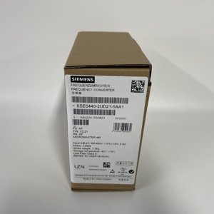 Convertidor de Frecuencia Siemens Micromaster 440 6SE6440-2UD21-5AA1 - Product Image 1