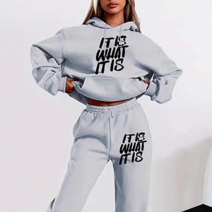 热销复古女式毛衣套装秋季长袖连帽卫衣豹纹图案100%尼龙全款 - Product Image 3