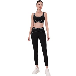Conjunto Deportivo <span class=keywords><strong>de</strong></span> Dos Piezas, Leggings y Sujetador Deportivo <span class=keywords><strong>de</strong></span> Spandex/Nylon, Secado Rápido, Transpirable, Cintura Elástica, Logotipo Personalizado, <span class=keywords><strong>Yoga</strong></span> <span class=keywords><strong>para</strong></span> Mujer - Product Image 5