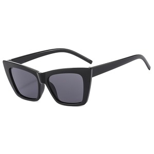 Nouvelles <span class=keywords><strong>lunettes</strong></span> <span class=keywords><strong>de</strong></span> <span class=keywords><strong>soleil</strong></span> <span class=keywords><strong>tendance</strong></span> pour femmes <span class=keywords><strong>2023</strong></span>, style rétro, petites <span class=keywords><strong>lunettes</strong></span> rectangulaires, <span class=keywords><strong>lunettes</strong></span> <span class=keywords><strong>de</strong></span> <span class=keywords><strong>soleil</strong></span> carrées <span class=keywords><strong>de</strong></span> petite taille pour femmes, style œil <span class=keywords><strong>de</strong></span> chat - Product Image 5