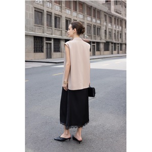 Blazer de Mujer para Invierno, Tejido, Cuello en V, Transpirable, con un Botón, Bordado a Mano, 78% Poliéster, 18% Rayón, 4% Elastano - Product Image 4