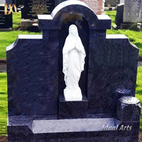 Mausolée de famille en marbre de style religieux classique sculpté à la main personnalisé