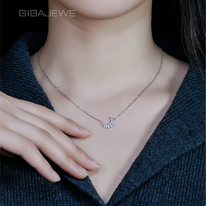 Collar GIGAJEWE con Colgante de Luna Creciente de Moissanita Blanca de 0.13ct, <span class=keywords><strong>Plata</strong></span> de Ley 925, <span class=keywords><strong>Cadena</strong></span> Tipo O para Mujer - Product Image 6