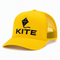 Casquette de camionneur jaune vif, logo cerf-volant en silicone 3D, calotte en sergé de coton, fermeture snapback réglable, certifiée CE, vente en gros