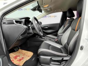 2022 pour <span class=keywords><strong>Toyota</strong></span> <span class=keywords><strong>Corolla</strong></span> <span class=keywords><strong>Hybrid</strong></span> 1.2T Pioneer PLUS Edition Compact Classic Héritage Boîte de vitesses automatique Sièges en tissu ACC Voiture d'occasion - Product Image 5