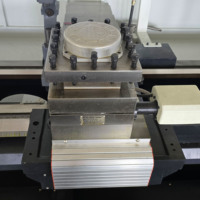Torno CNC de Alta Precisión CK6140-750, Automático y de Servicio Pesado, con Bancada Plana para Mecanizado de Ejes, Engranajes, Bridas y Piezas Metálicas