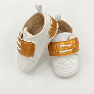 FS vente en gros 0-3 6 à 12 mois nouveau-né bébé fille garçon blanc baptême robe chaussures Prewalker PU bébé chaussures de sport - Product Image 4