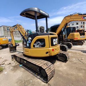 Offre Spéciale – Excavatrice Compacte CAT 304C CR d'Occasion, Bien Entretenue, à Prix Abordable, Idéale pour les Projets d'Aménagement Paysager au Burundi et en Jordanie - Product Image 4