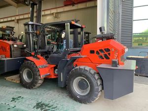 Venta Directa de Fábrica KaiDa, Montacargas Articulado de 5 Toneladas, 4x4, Motor Diésel Todoterreno, Mástil de Tres Etapas, 1 Año de Garantía para Terrenos Difíciles - Product Image 3