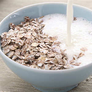 Avena Negra China en Hojuelas, Cereales Mixtos de Cocción Rápida, Listos para Preparar con Agua Caliente Práctico para el <span class=keywords><strong>Desayuno</strong></span> Diario - Product Image 6