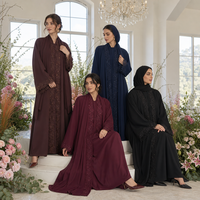 Abaya en dentelle style Dubaï, ensemble 3 pièces perlé avec robe intérieure et hijab, robe musulmane modeste pour Ramadan et Aïd, 4 couleurs disponibles Loriya