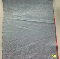 147gsm Personnaliser la Conception Polyester Textile Jacquard Brocade Tissu Matériel pour Robe