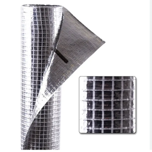 Bobine d'<span class=keywords><strong>isolation</strong></span> en feuille d'aluminium résistant à la chaleur 5*5 maille <span class=keywords><strong>isolation</strong></span> en fibre de verre toit <span class=keywords><strong>mince</strong></span> <span class=keywords><strong>isolation</strong></span> réfléchissante thermique - Product Image 1