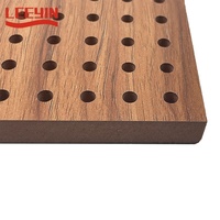 Panneau acoustique perforé en MDF, panneau acoustique perforé en bois, panneau d'absorption acoustique en bois perforé