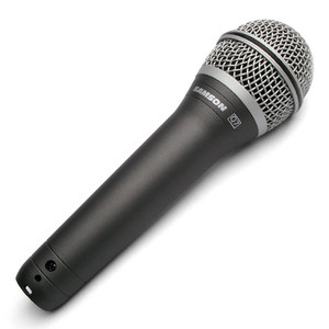 Set de Micrófono Dinámico Americano para Q7 con XLR y Tarjeta de Sonido con Cable para Transmisión en Vivo, Canto y Grabación - Product Image 5