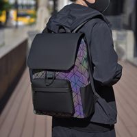 Mochila Impermeable con Patrón Geométrico, Tiras Reflectantes Negras, Correas Ajustables, Bolsa de Viaje para Portátil con Forro de Poliéster