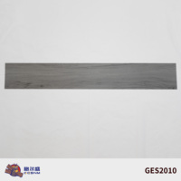 Suelo Vinílico LVT de PVC con Aspecto de Madera, Impermeable, para Casa, Villa u Hotel, Instalación Adhesiva o Suelta