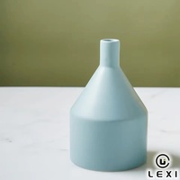 Ensemble de 4 vases en céramique colorés modernes bleu, jaune, corail, marine, mats, décoratifs pour la maison, le bureau, le salon, cadeau