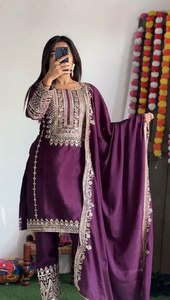 Duppata Salwar Kameez CHINON de seda para niñas con hermosa secuencia Malti y borde de encaje para fiestas Precio al por mayor - Product Image 4