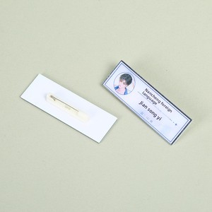 Badge nominatif en acrylique imprimé pour étudiants Xu Sheng Jian <span class=keywords><strong>Song</strong></span> <span class=keywords><strong>Yi</strong></span>, pour universités, écoles et articles promotionnels - Product Image 4