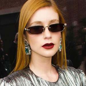 Gafas de Sol Cuadradas Punk Vintage de Aleación para Hombre, con Logotipo Personalizado 2025, Protección UV400, Gafas de Sol Rectangulares Pequeñas para Mujer - Product Image 3