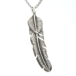 yunnique <b>Feather</b> Pendant Necklace Stainless Steel Unisex Gift Jewelry Fashionable Silver <b>Black</b> Design - Product Image 1
