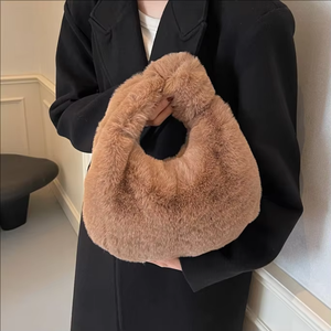 Bolso de Mano de Felpa con Pelo Sintético de Conejo, Novedad de Invierno 2025, Estilo Popular en Redes, para Mujer, Venta al por Mayor - Product Image 3