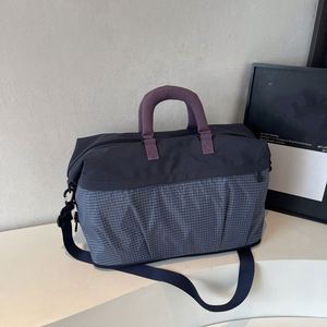 Sac de sport personnalisé avec logo pour la gym et le fitness, sac de rangement durable pour femmes et hommes, sac de voyage organisateur avec bandoulière - Product Image 5