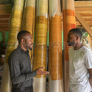 Ligne de Production de revêtement de <span class=keywords><strong>sol</strong></span> en vinyle Pvc linoléum rouleau de revêtement de <span class=keywords><strong>sol</strong></span> tapis en feuille de plastique stratifié - Product Image 1