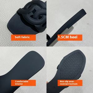 Sandalias de gelatina de fondo plano de verano para mujer familiar, nariz de cerdo roja para zapatillas con estilo de plataforma, salida directa de fábrica - Product Image 6